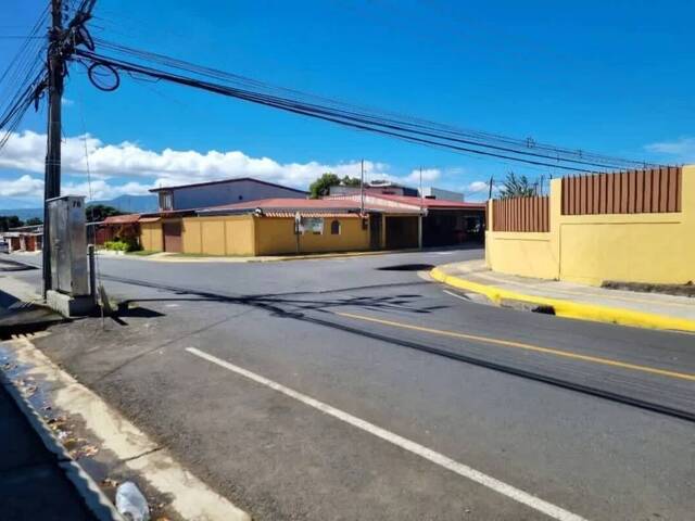 #32 - Terreno para construcción para Venta en San Pablo - H